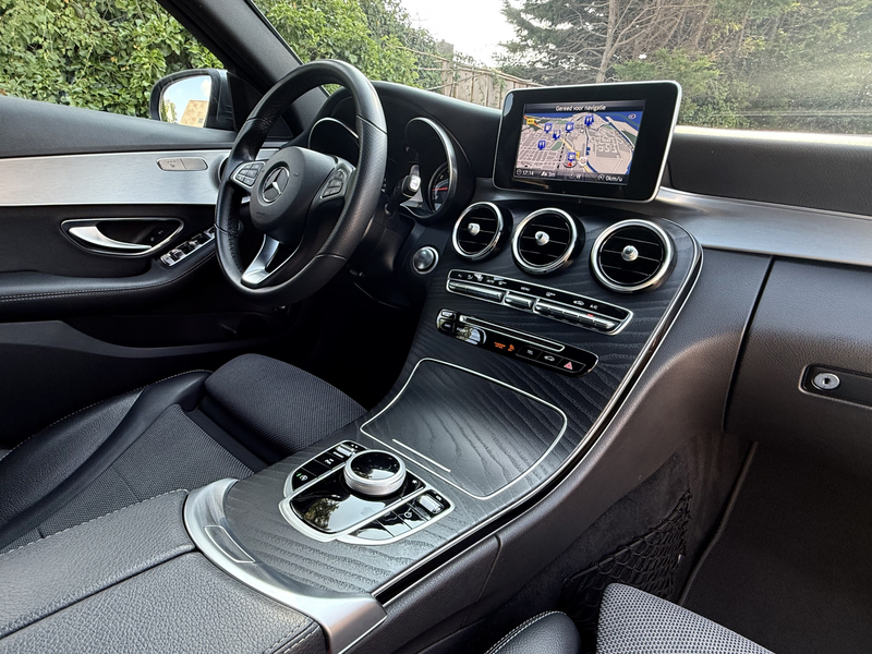 Mercedes-Benz C 180 Estate I AMG I Night Pakket I Camera I NL Auto — photo 11