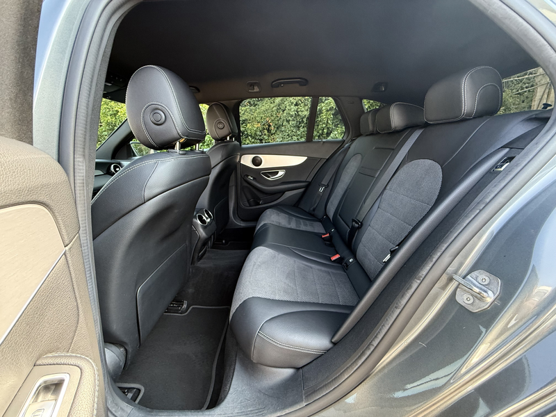 Mercedes-Benz C 180 Estate I AMG I Night Pakket I Camera I NL Auto — photo 24