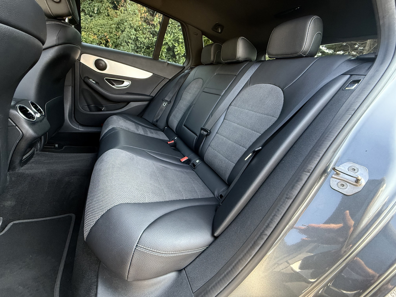 Mercedes-Benz C 180 Estate I AMG I Night Pakket I Camera I NL Auto — photo 25