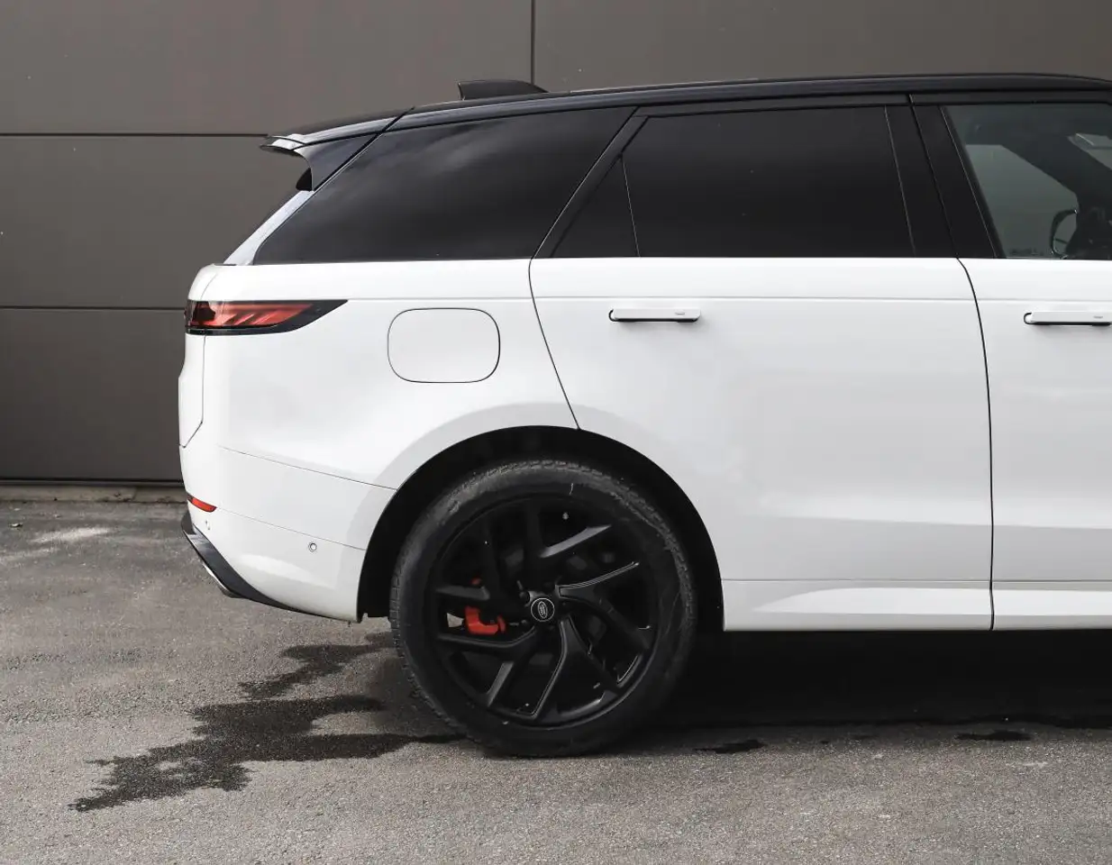 Land Rover Range Rover Sport снимка Land Rover Range Rover Sport