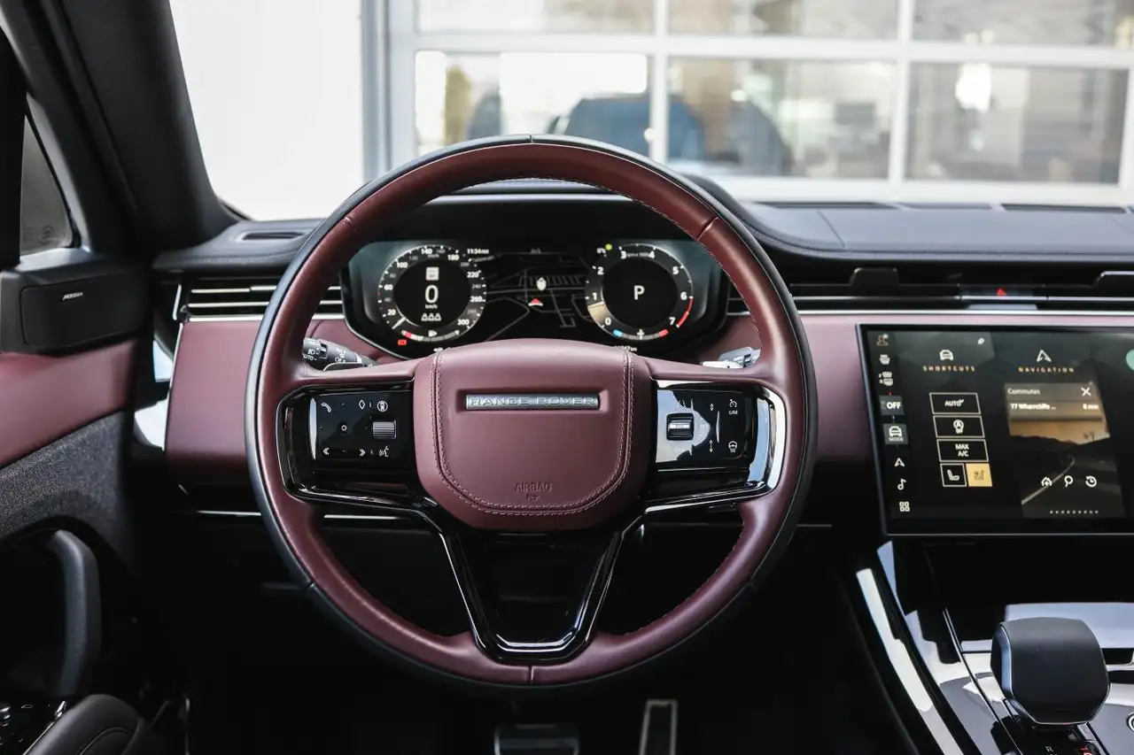 Land Rover Range Rover Sport снимка Land Rover Range Rover Sport