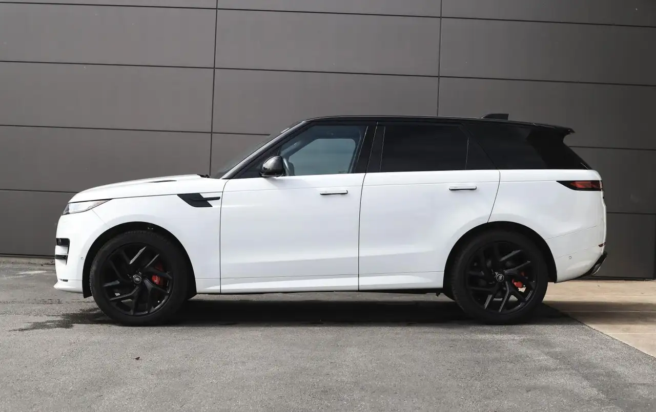 Land Rover Range Rover Sport снимка Land Rover Range Rover Sport