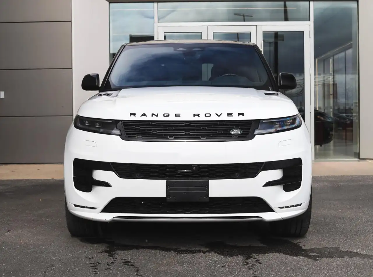 Land Rover Range Rover Sport снимка Land Rover Range Rover Sport