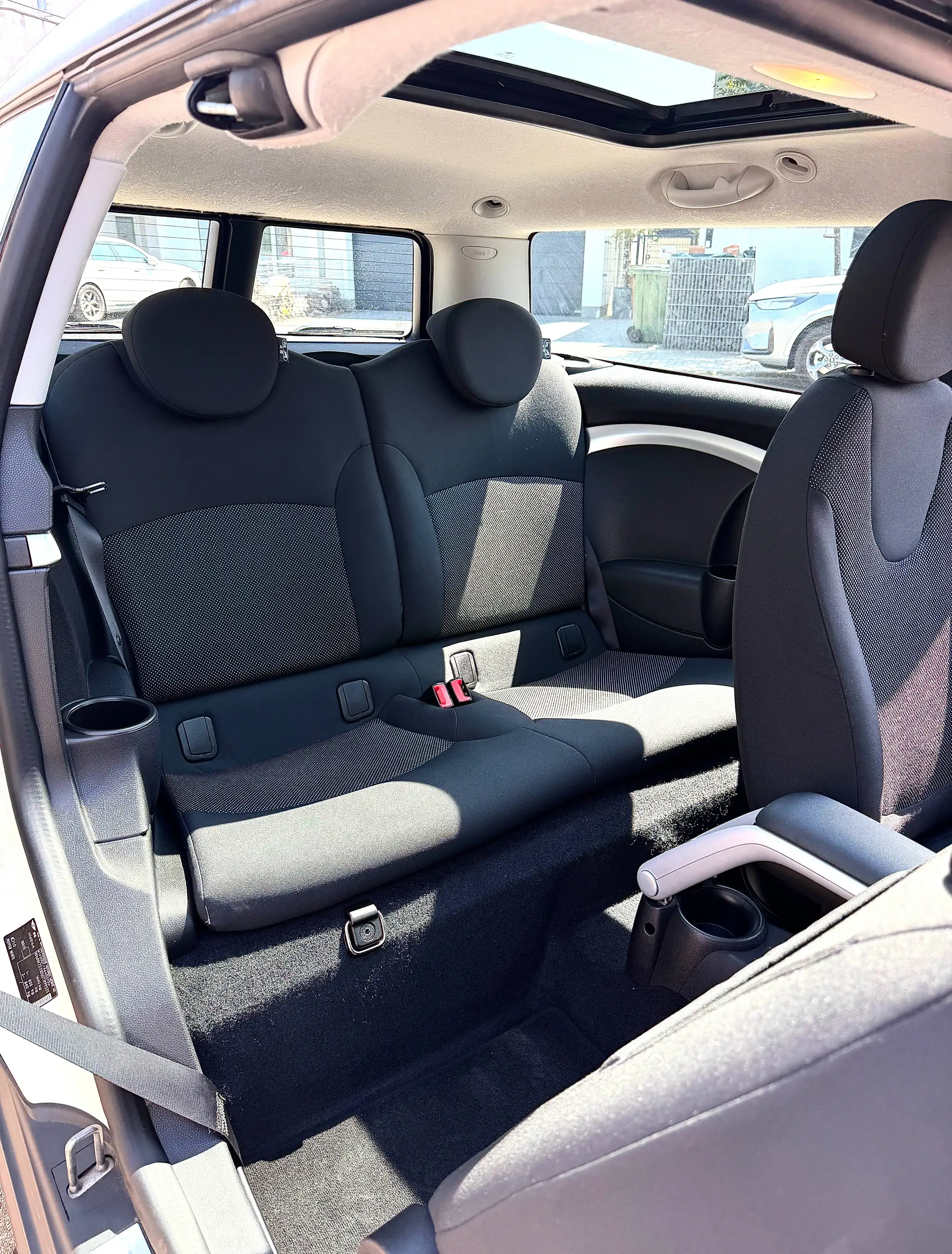 MINI One Clubman One — photo 14