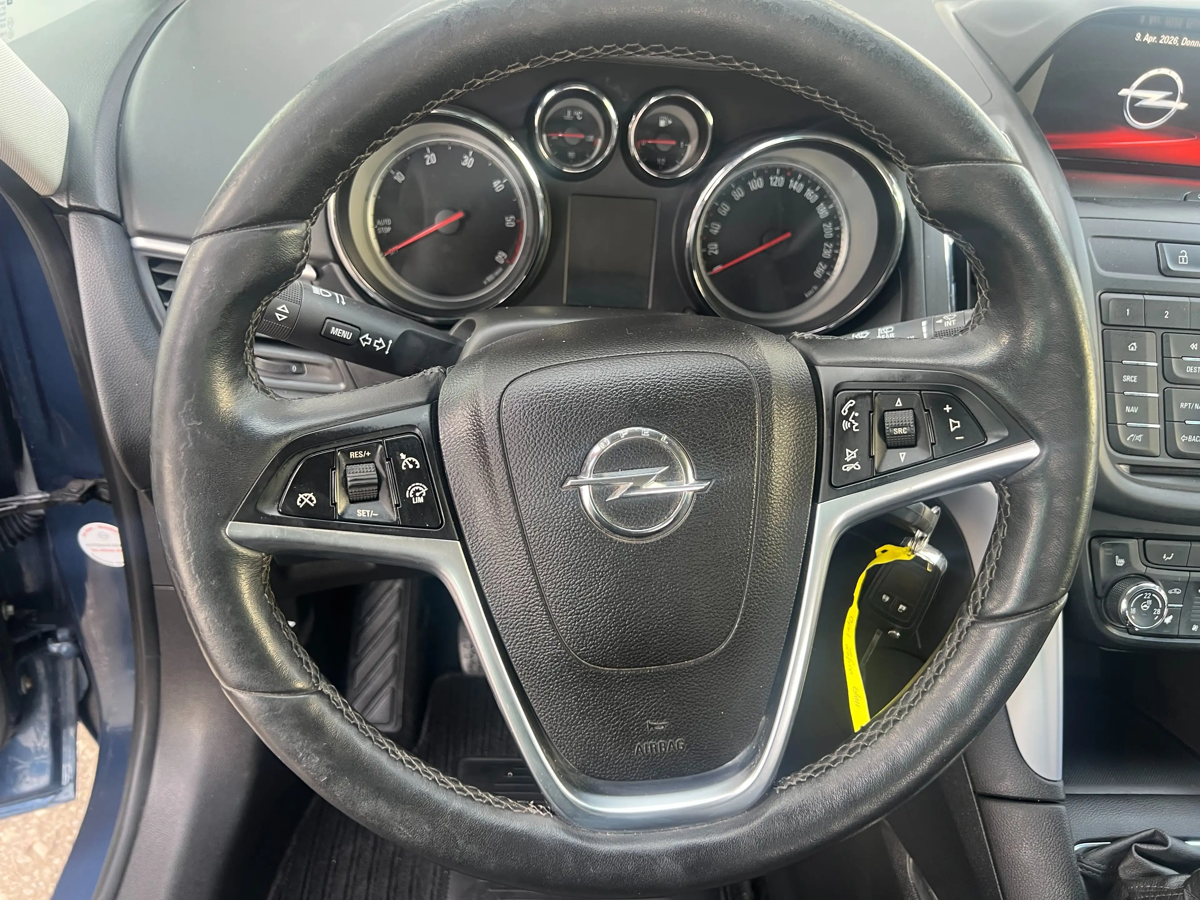 Opel Zafira Tourer Style — photo 9