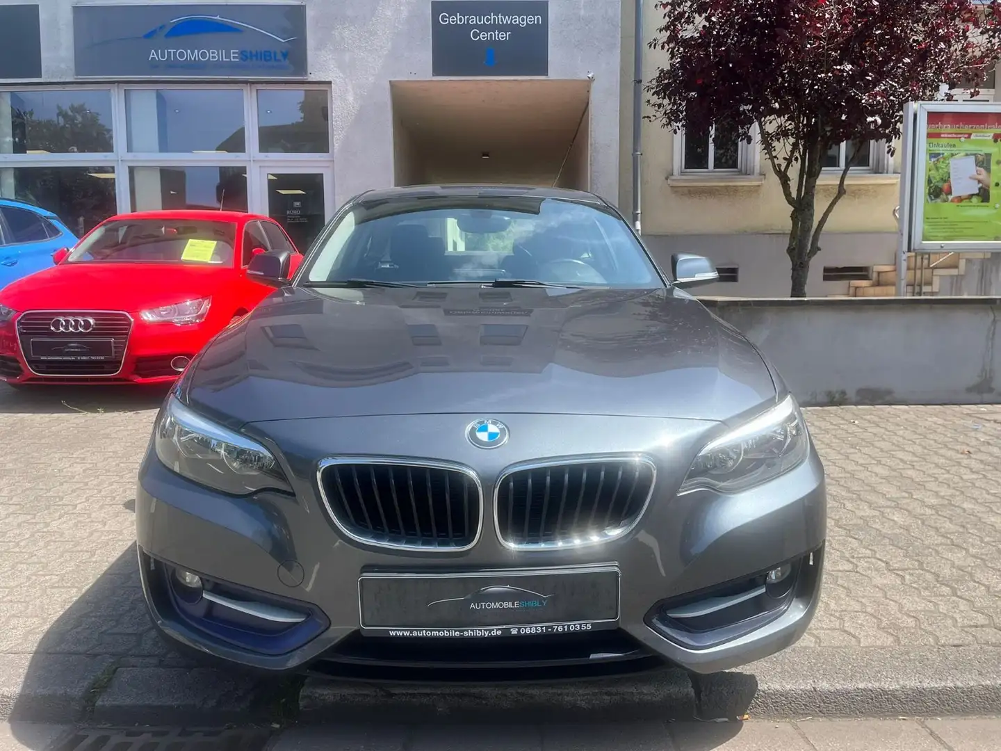BMW 218 d Coupe Sport Line Gris - 2