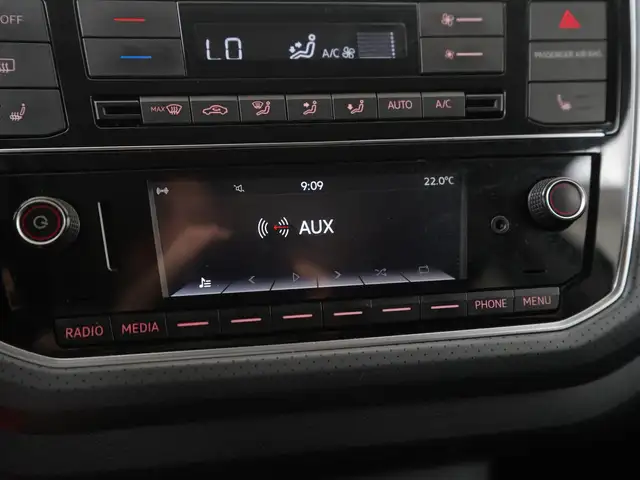 Volkswagen up! view 13
