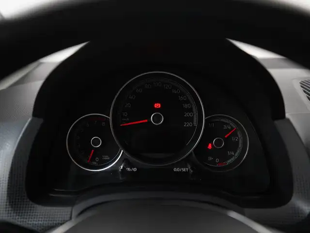 Volkswagen up! view 7
