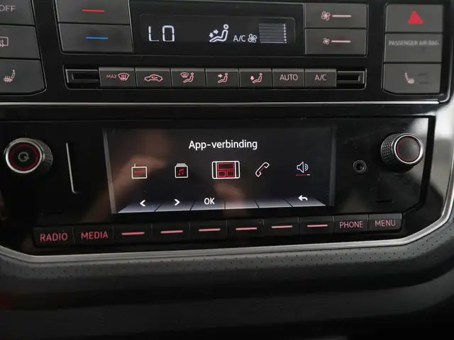 Volkswagen up! view 15