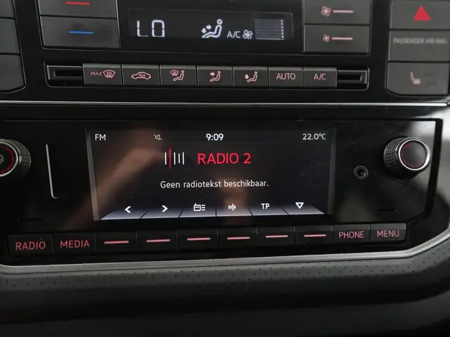 Volkswagen up! view 12