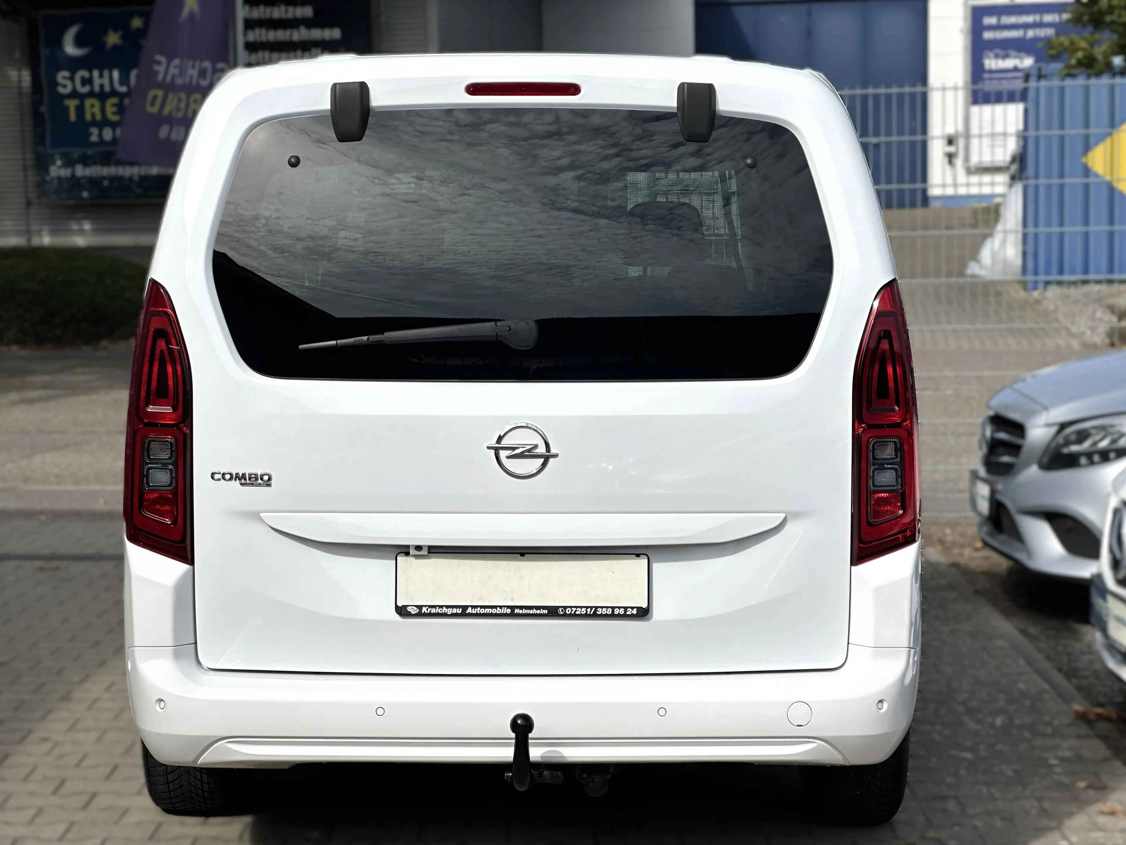 Opel Combo Life XL/Maxi/L2*Kamera*Navi*AHK*Parkpilot*viele Extra's — photo 4