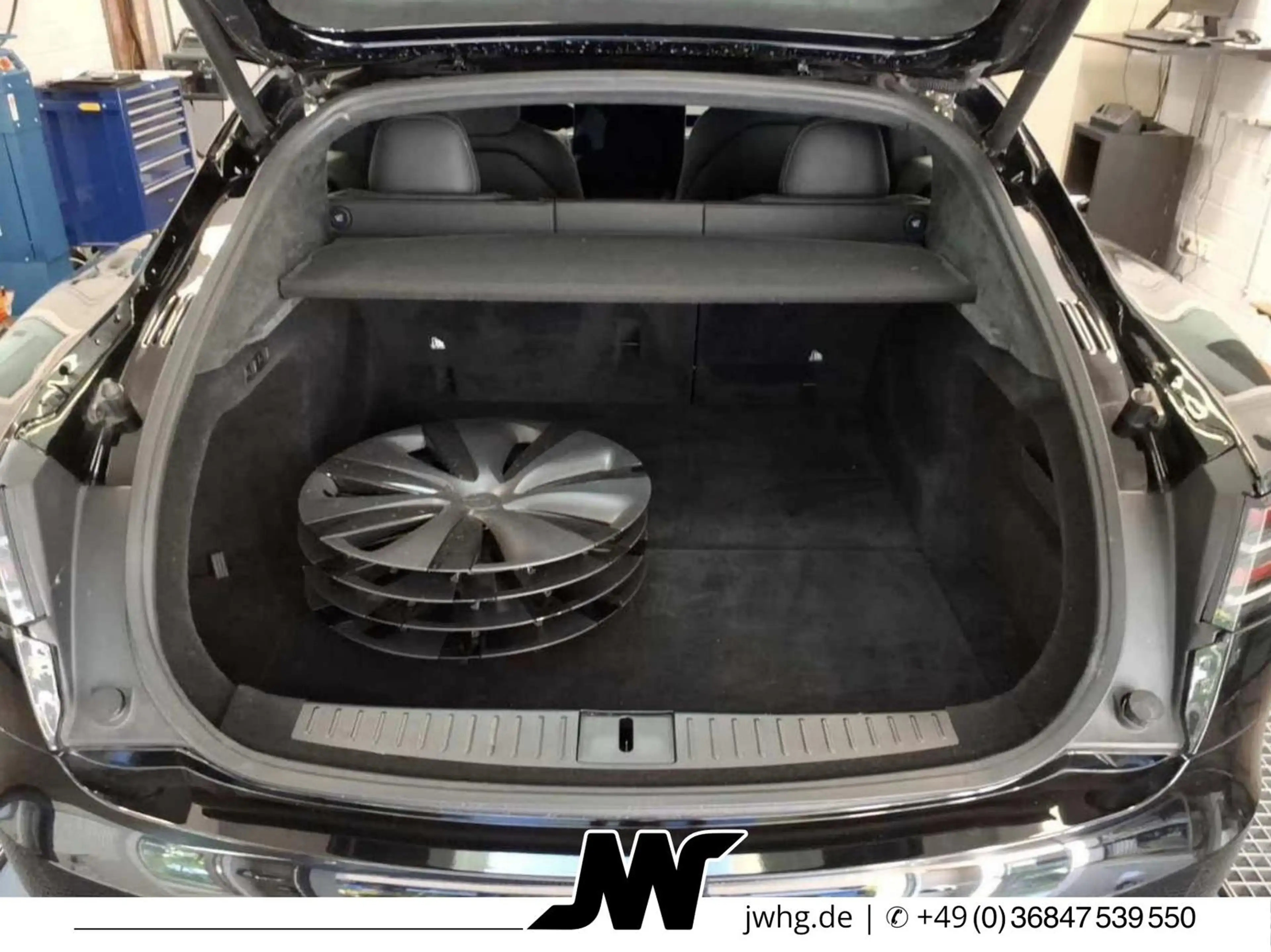 Tesla Model S AWD 100 kWh/LUFT/360°/PANO/WÄRMEP/AP4 — photo 9