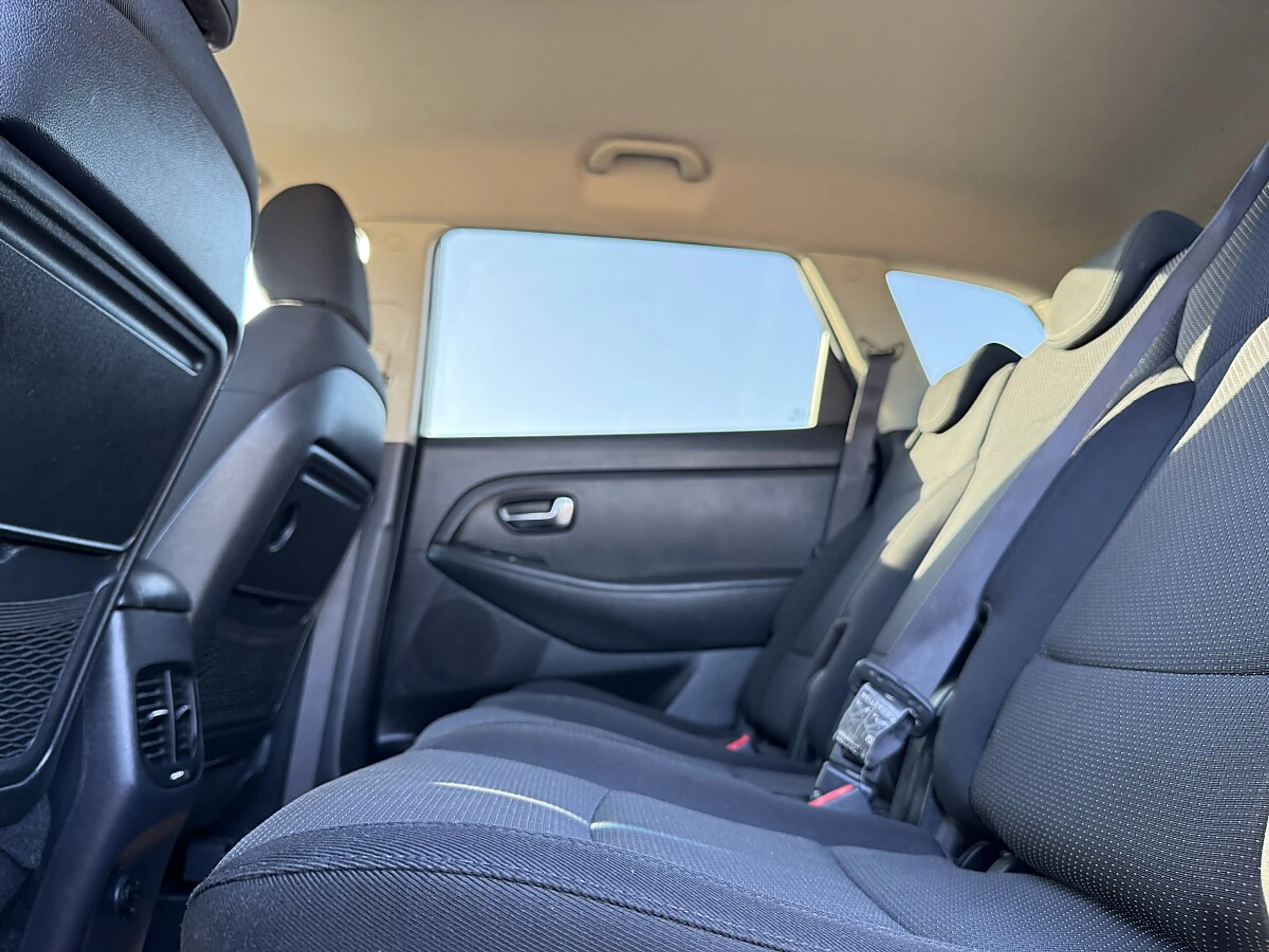 Kia Carens 1,7 CRDi ISG Titan *7 Sitze* — photo 8