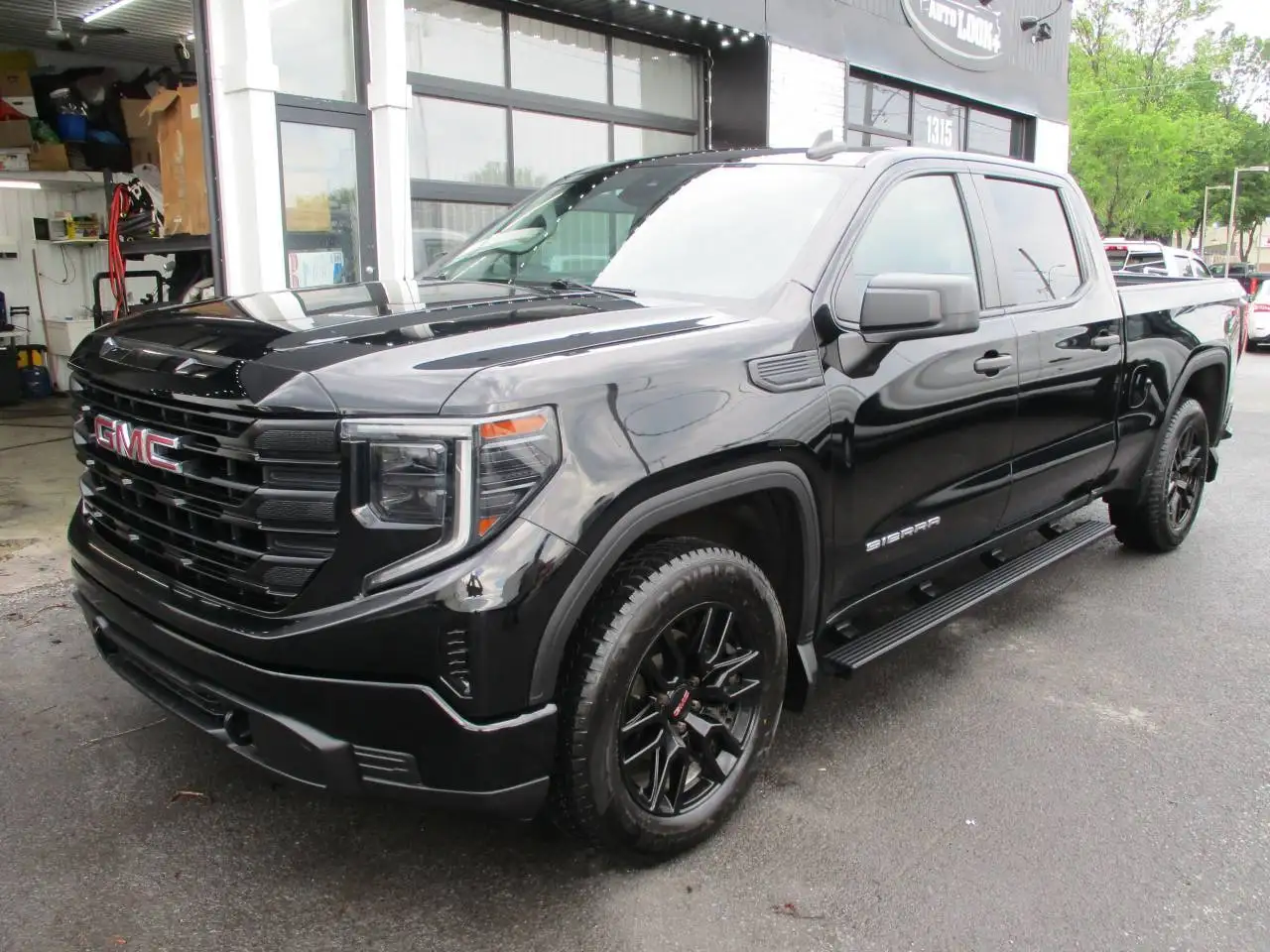 2023 GMC Sierra 1500