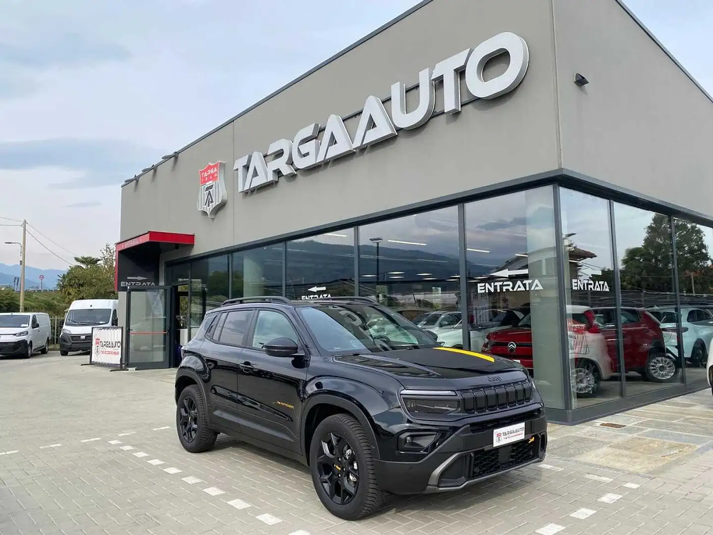 Jeep Avenger 1.2 Turbo 145 CV MHEV 4xe The North Face Zwart - 1