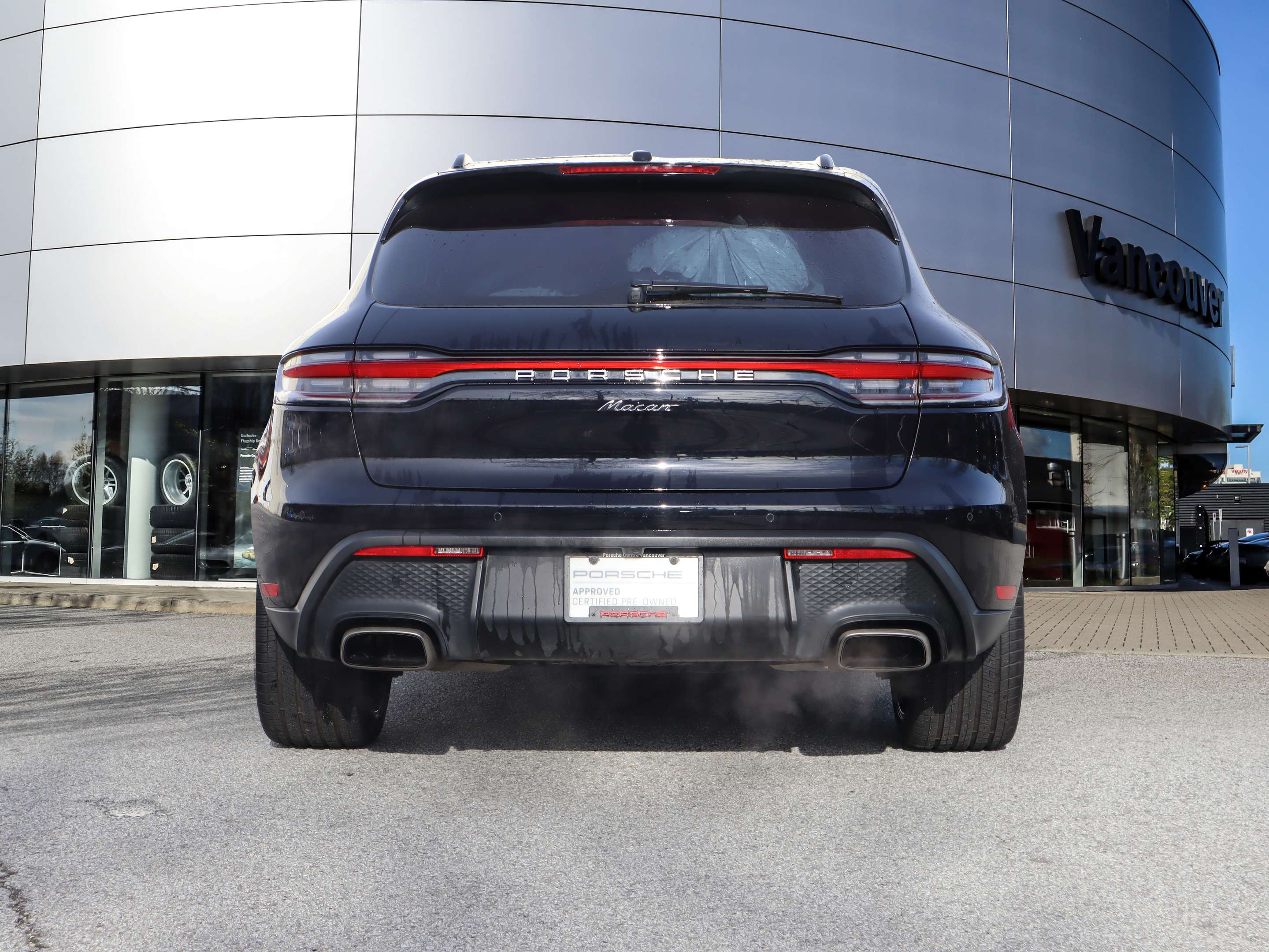 2023 Porsche Macan AWD High Spec!, CPO! alt 4