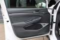 Volkswagen Golf GTE 1.4 eHybrid *Stoelverwarming*Led*ACC*App connect* Wit - thumbnail 23