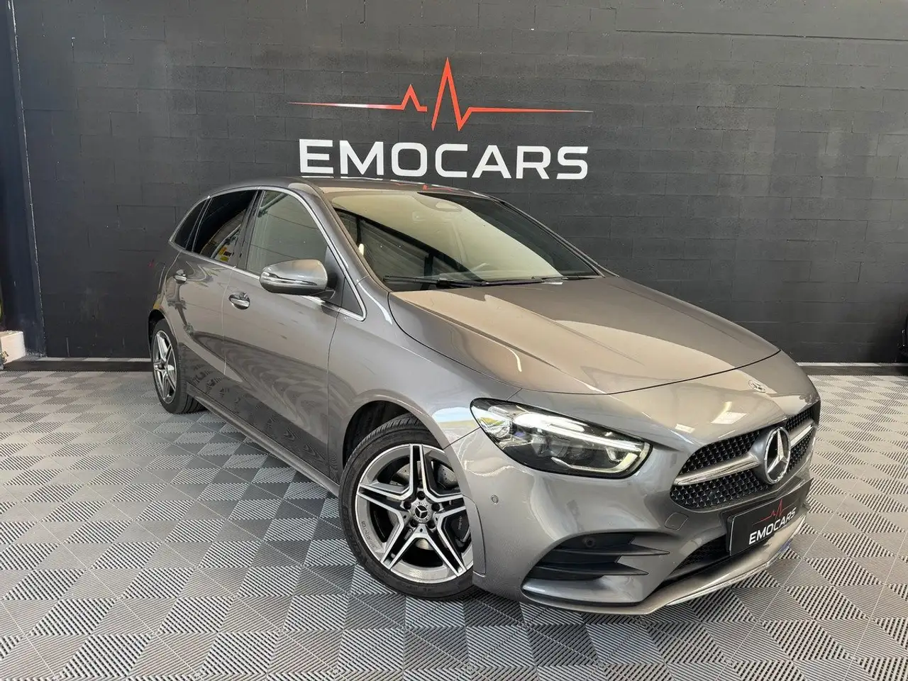 Mercedes-Benz B 250