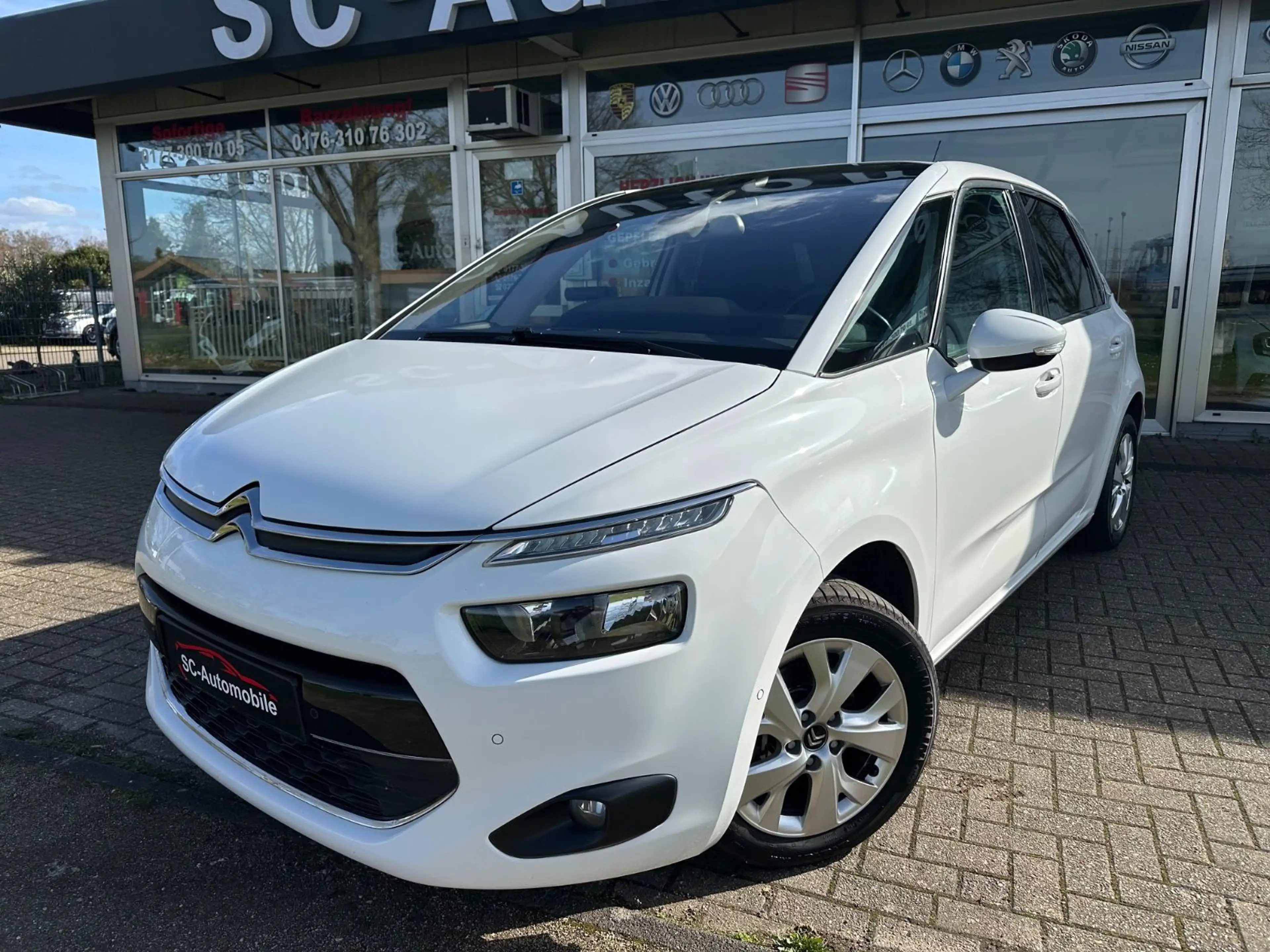 Citroen C4 Picasso /Spacetourer Selection*R-KAM*NAVI*AHK*