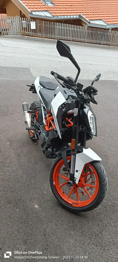 KTM 390 Duke Weiß - 2
