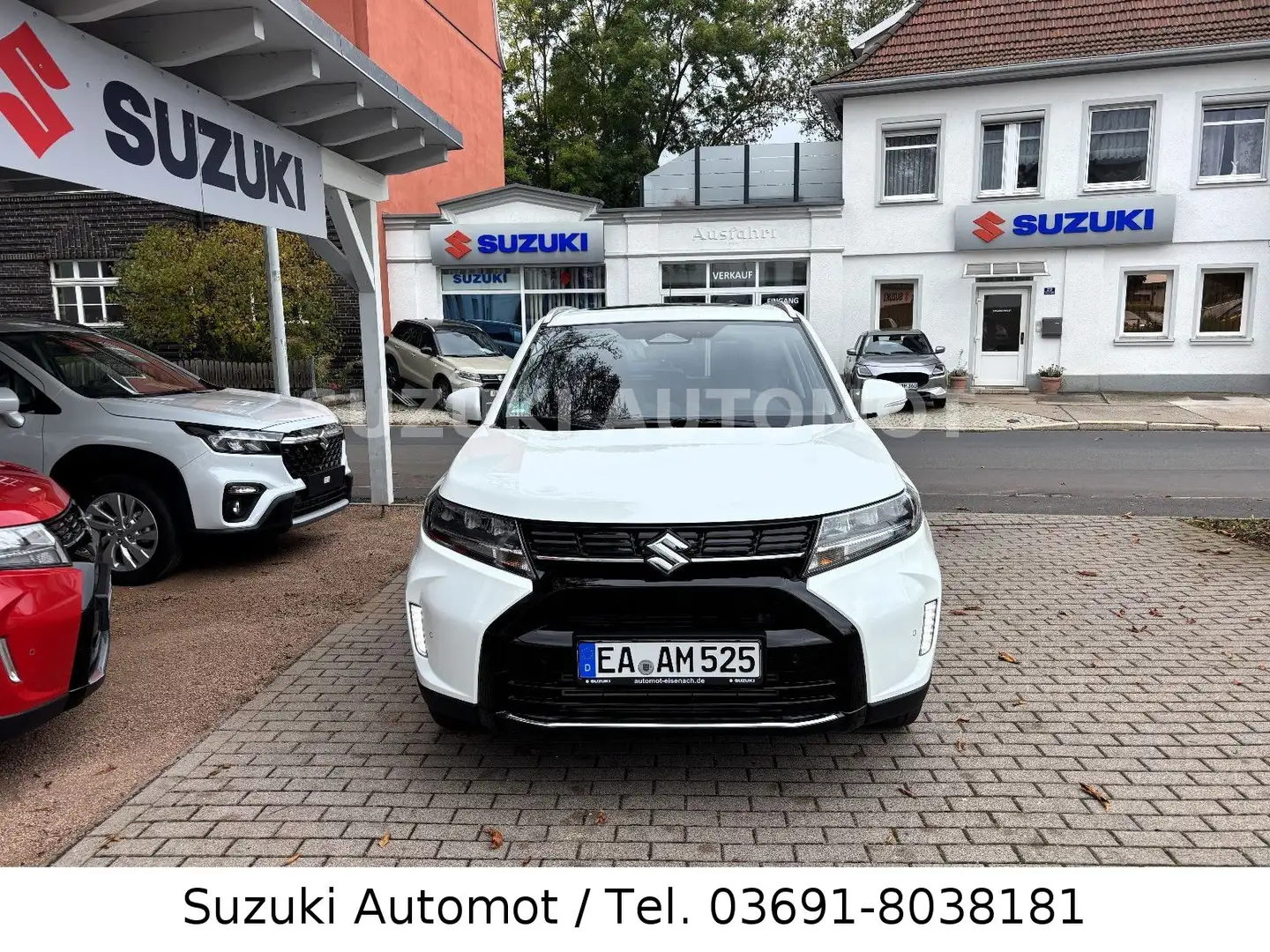 Suzuki Vitara 1.4 Hybrid Comfort+ 6AT Navi LED Kamera Weiß - 2