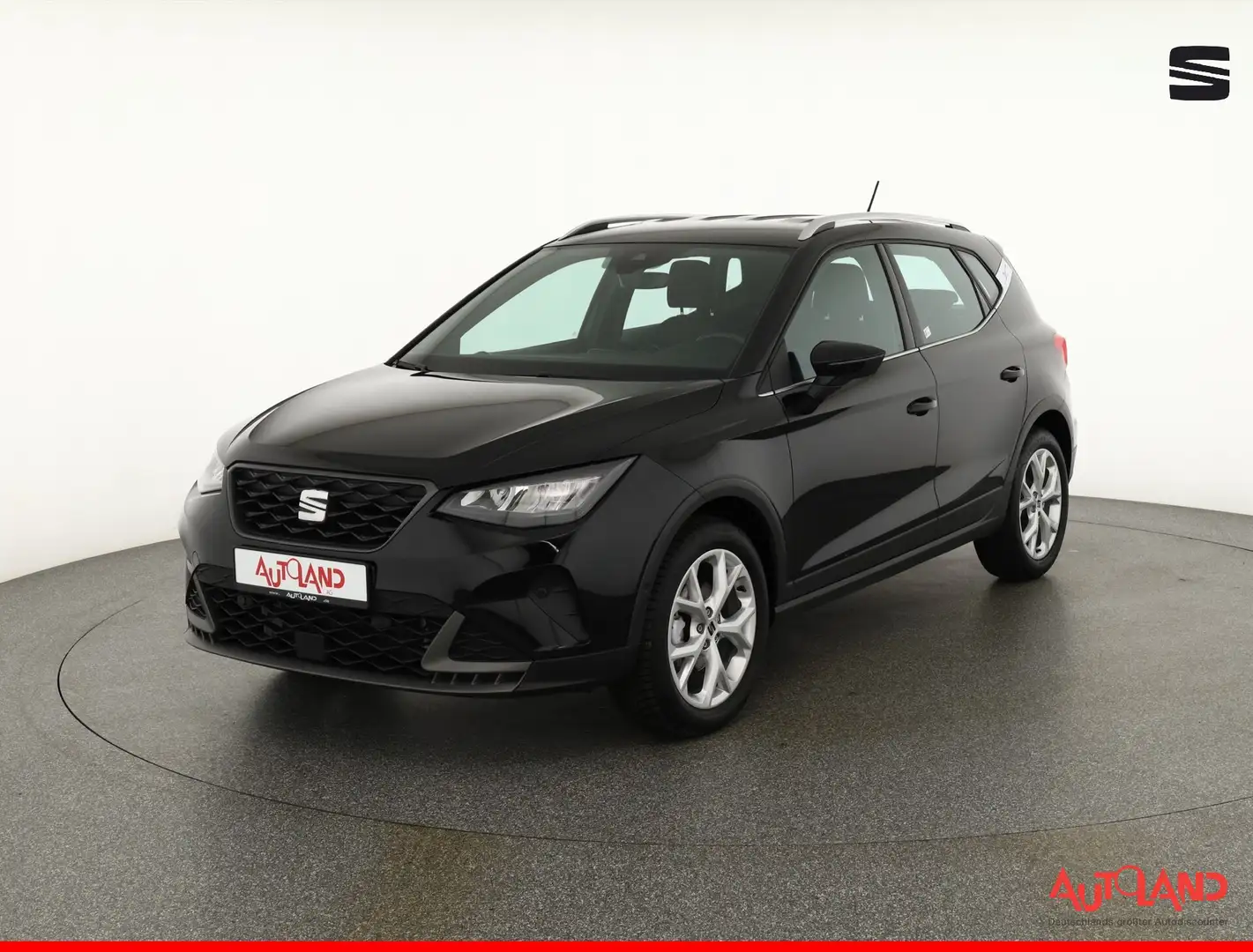 SEAT Arona 1.5 TSI DSG FR LED Navi ACC Kamera PDC DAB Schwarz - 1