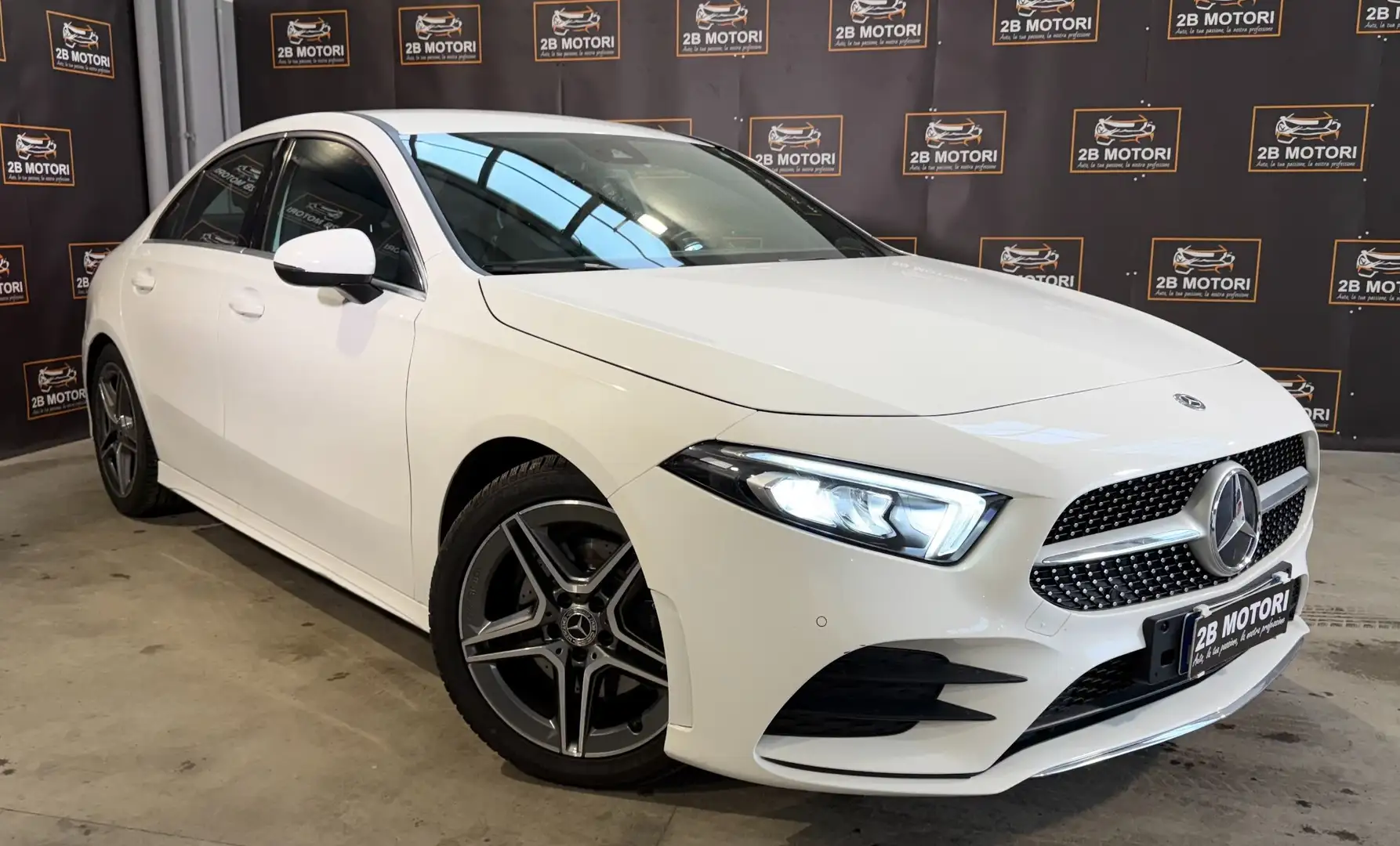 Mercedes-Benz A 220 A 220 Automatic 4Matic Premium Blanc - 2
