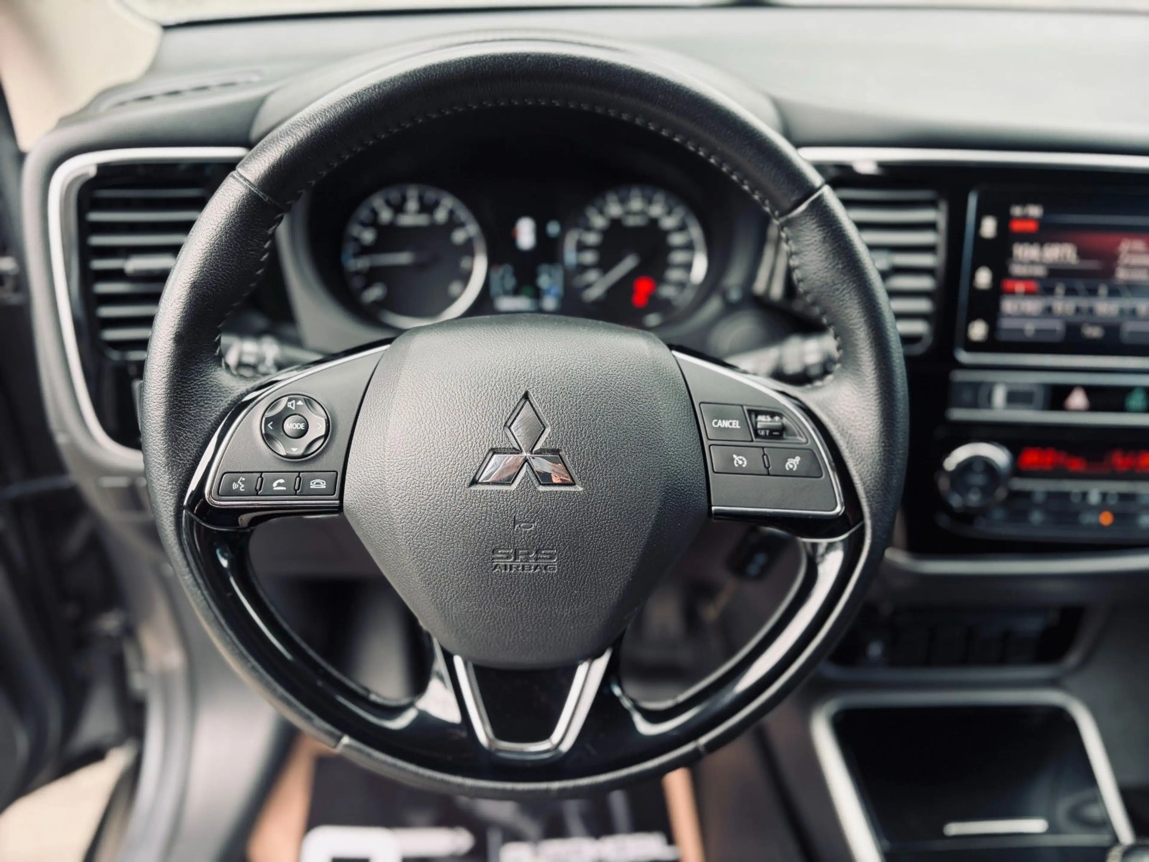 Mitsubishi Outlander Edition 2WD+SHZ+Carplay+Kamera+MFL+Alu — photo 11