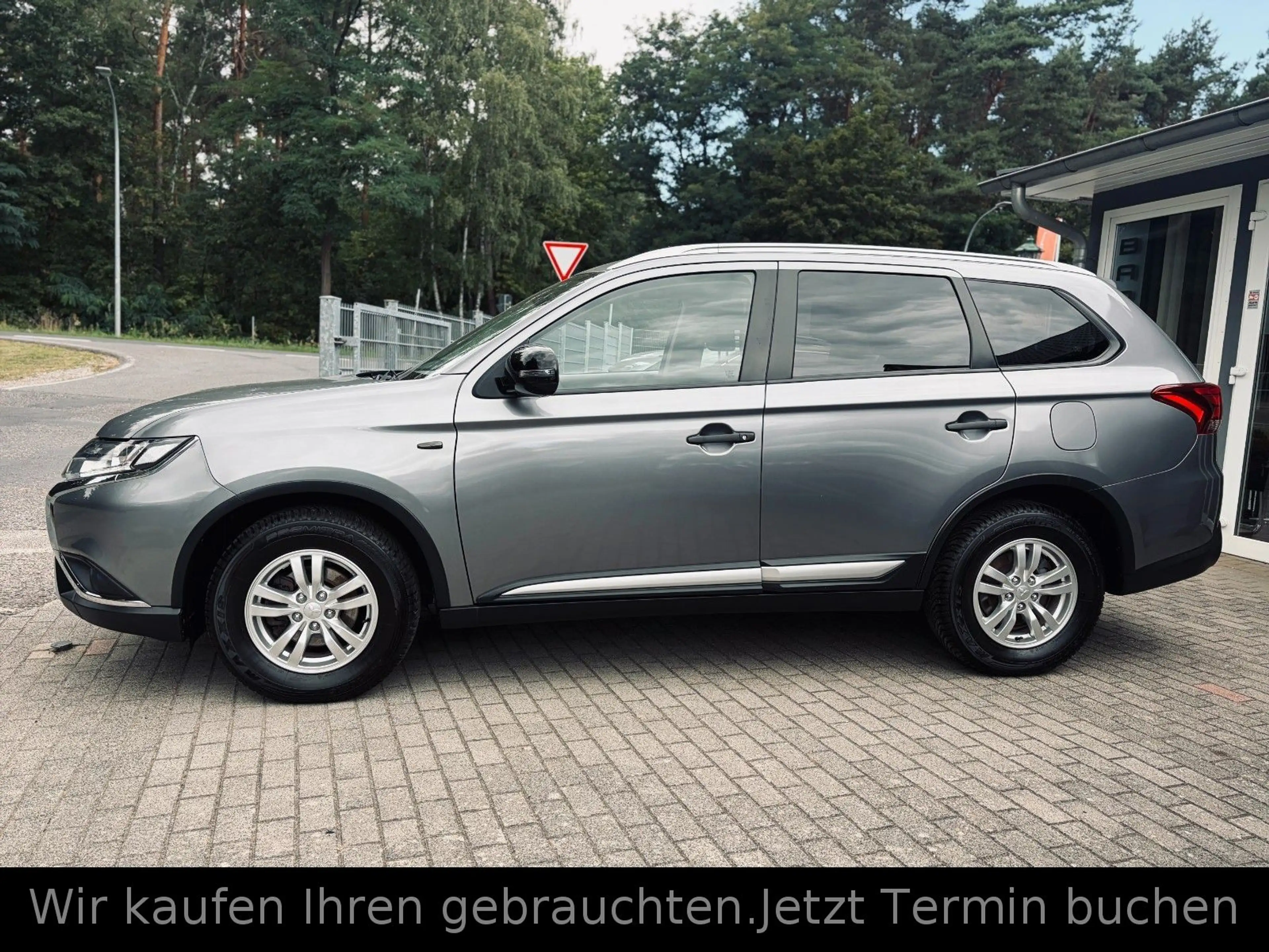 Mitsubishi Outlander Edition 2WD+SHZ+Carplay+Kamera+MFL+Alu — photo 5