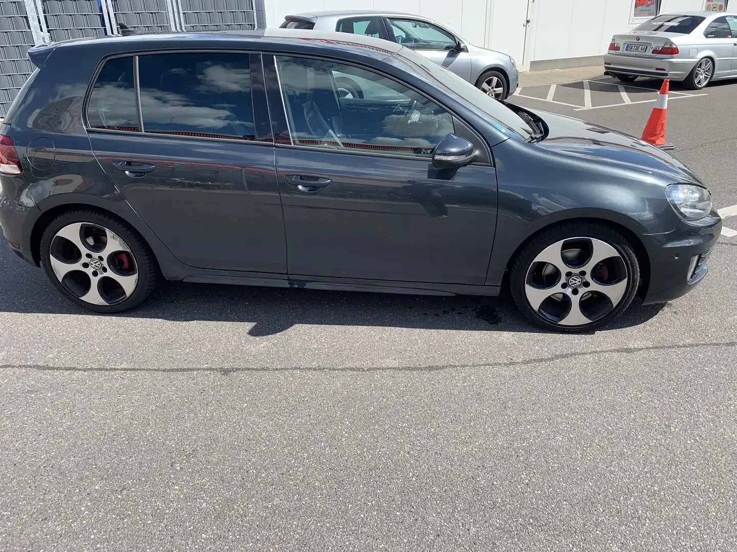 Volkswagen Golf GTI 2.0 DSG - 1