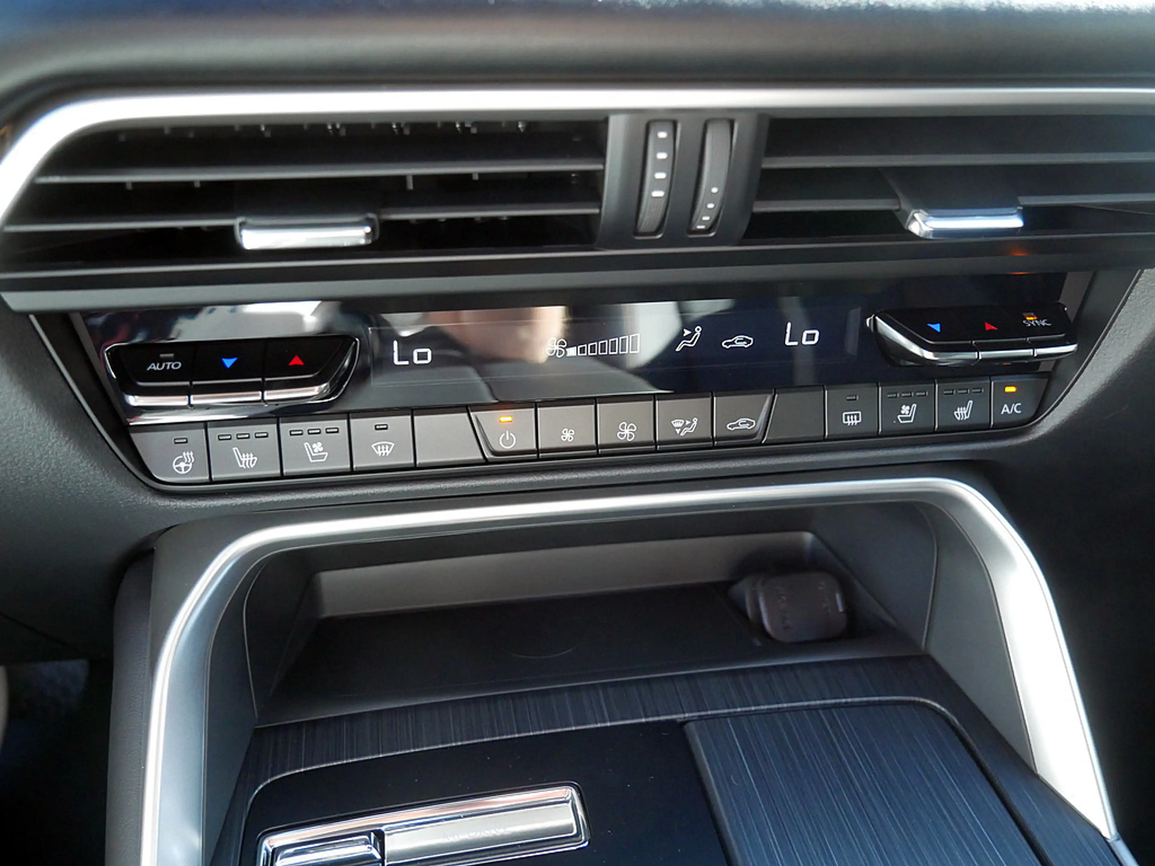 Mazda CX-60 3.3 e-SKYACTIV-D 254 Homura Plus 360° — photo 14