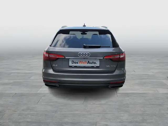 Audi A4 view 5