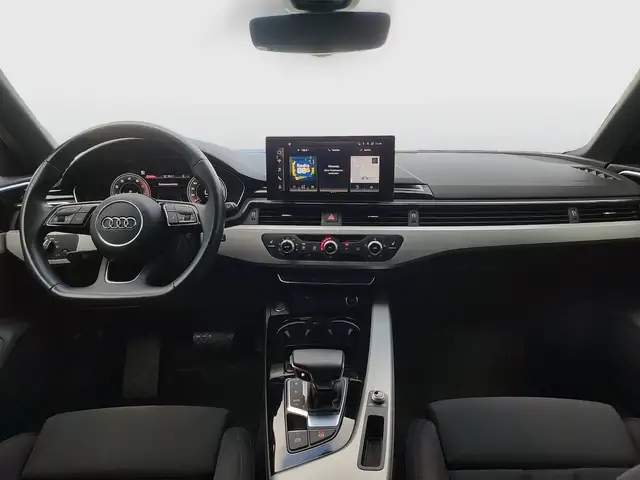 Audi A4 view 9