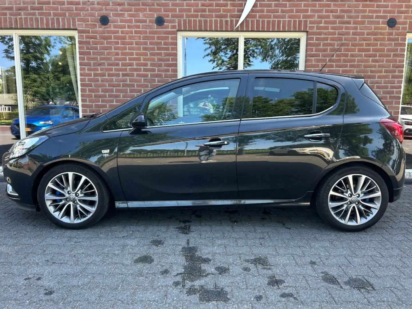 Opel Corsa 1.3 CDTI Innovation OPC-Line AUTOMAAT / STOEL&STUU Zwart - 2