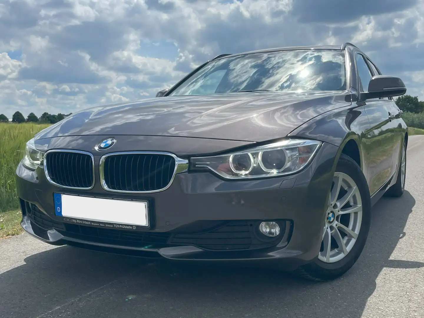 BMW 318 318d Touring Aut. Blue Performance Modern Line Braun - 1