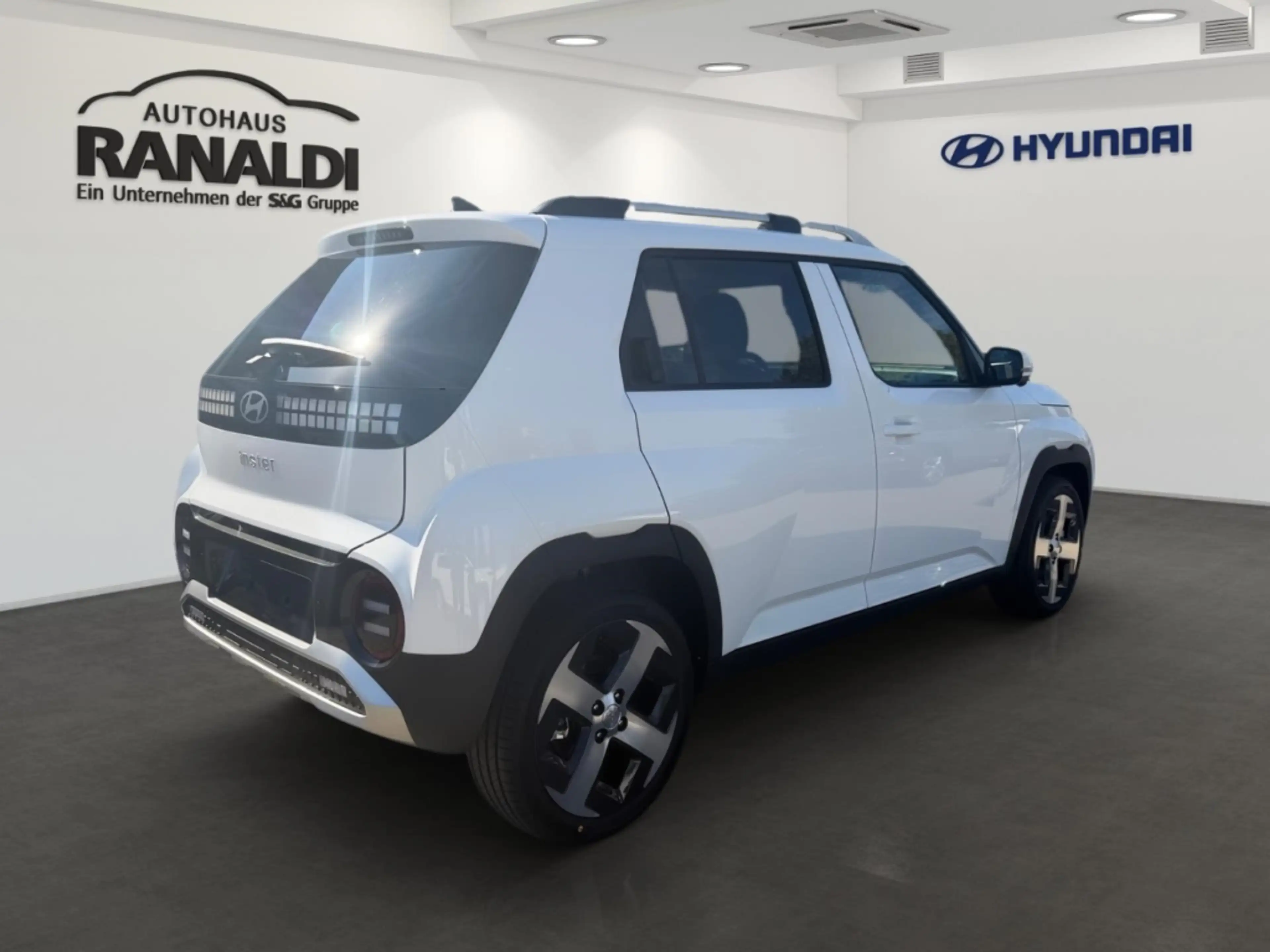 Hyundai Inster Elektro 85 kW FWD Prime*Pano*V2L*Kamera*LM*SHZ*Nav — photo 3