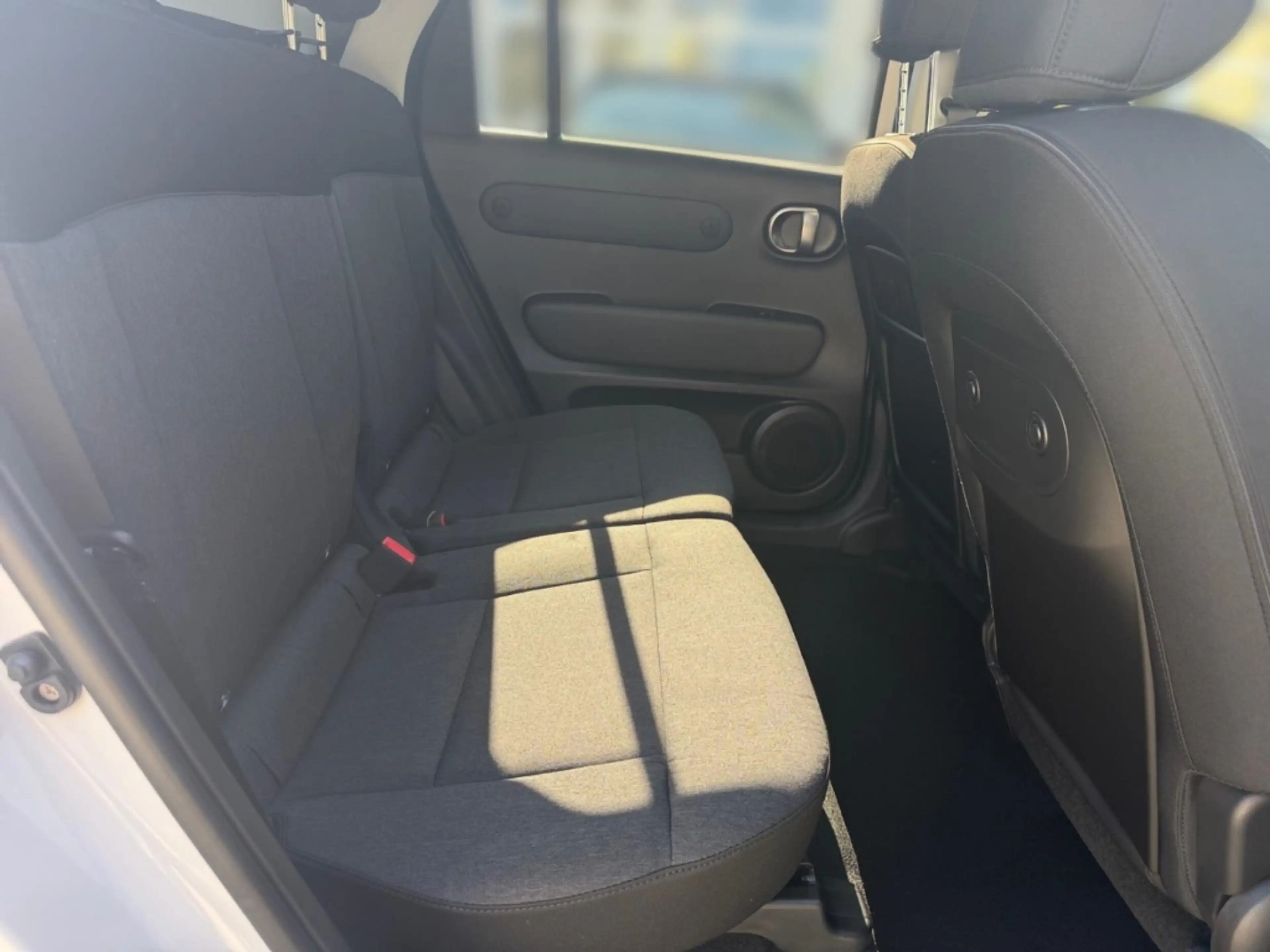 Hyundai Inster Elektro 85 kW FWD Prime*Pano*V2L*Kamera*LM*SHZ*Nav — photo 13