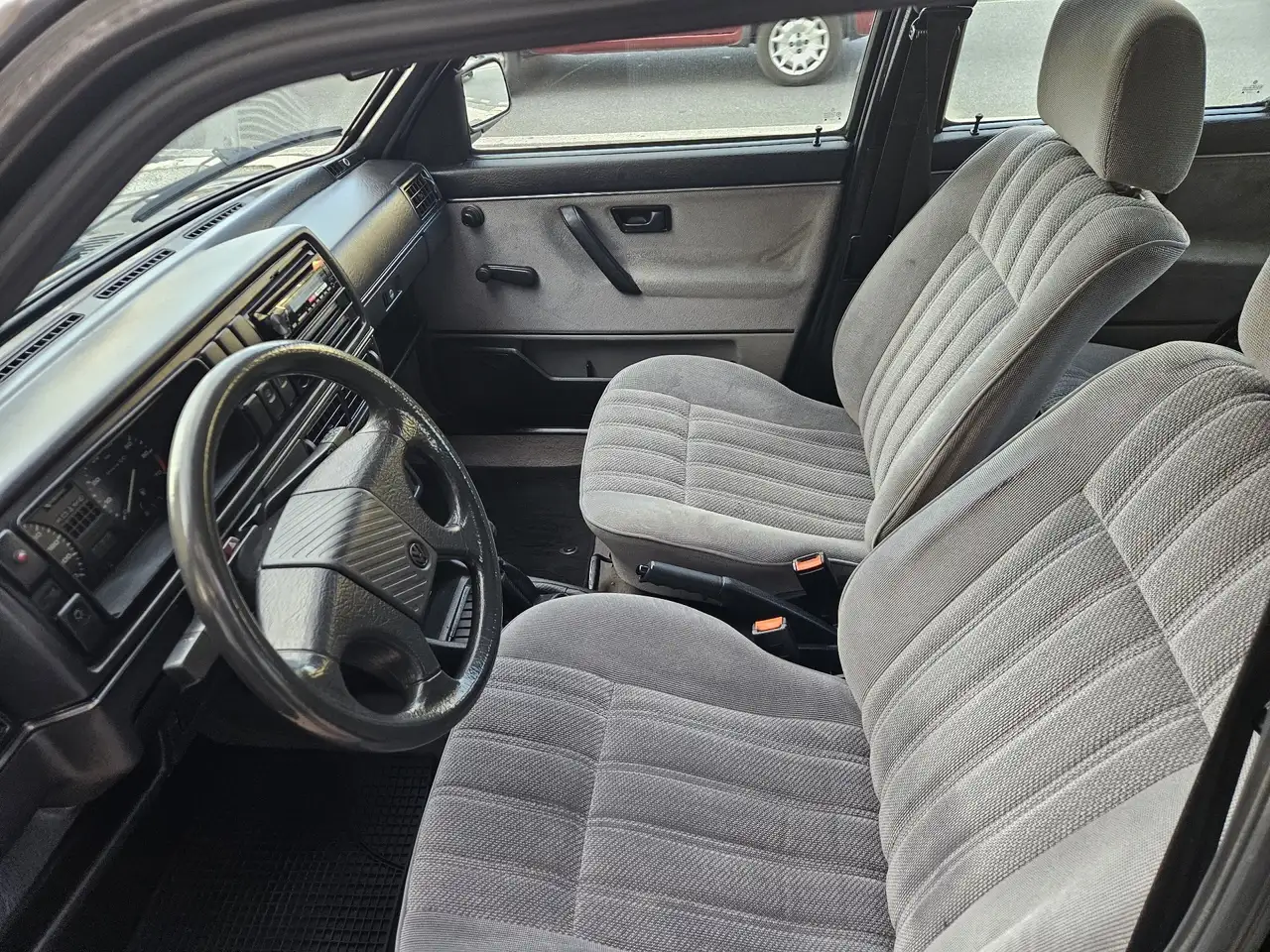 Volkswagen Golf 5p 1.6 GL 5m cat., foto 9