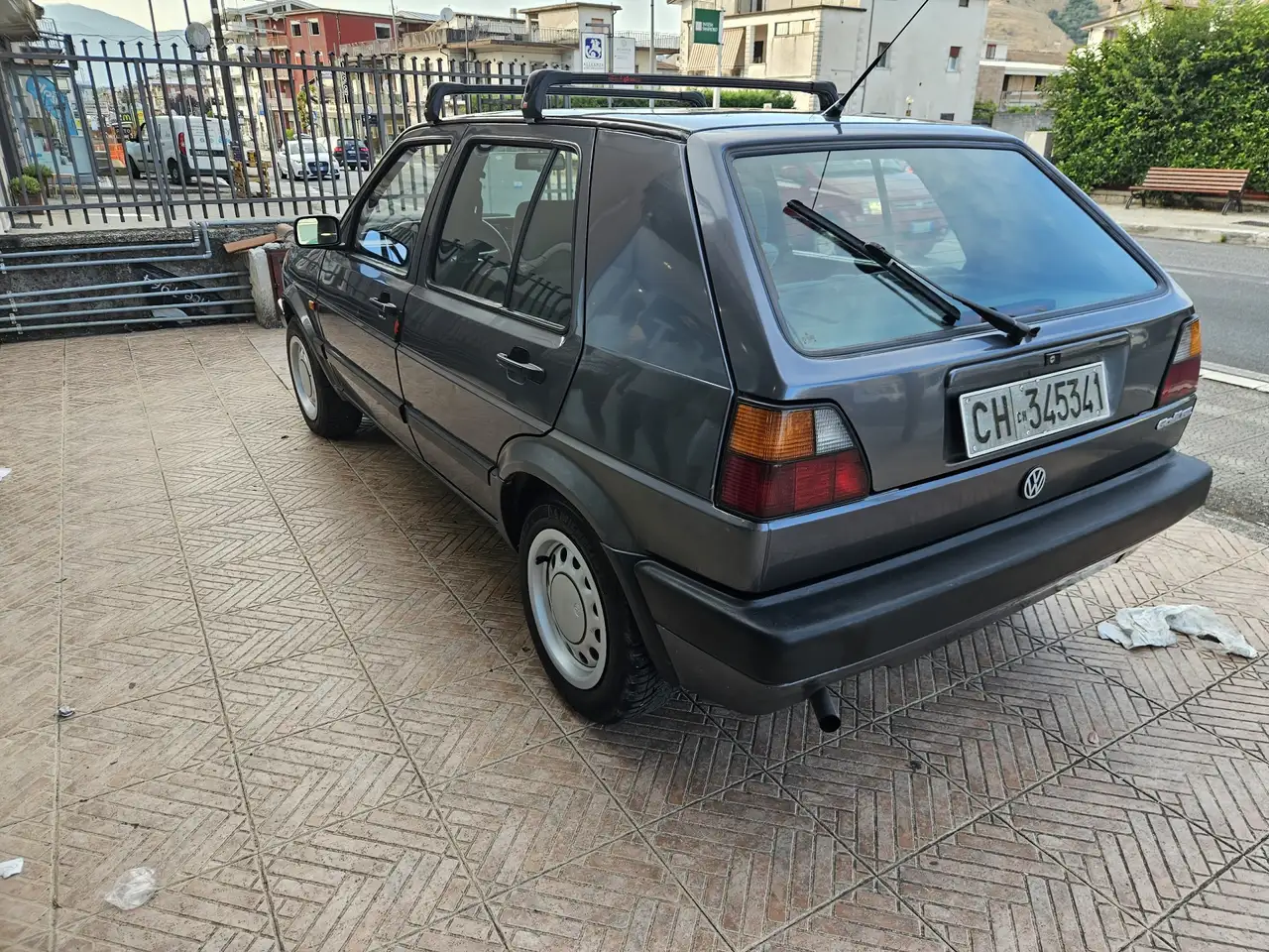 Volkswagen Golf 5p 1.6 GL 5m cat., foto 4