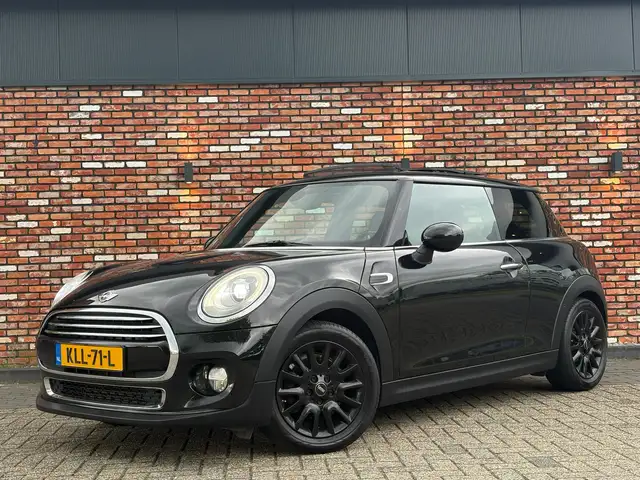 MINI Cooper Mini 1.5 Chili Business Pano Cruise Led Stoelverw
