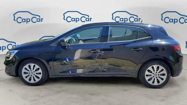 Renault Megane view 2