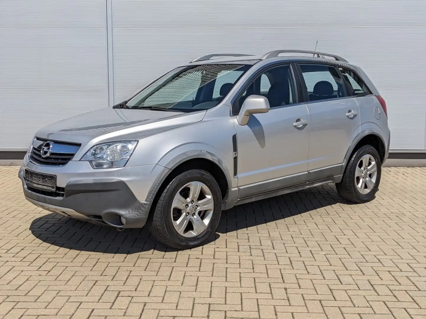 Opel Antara 2.4l Edition 4x4 AHK PDC Sitzheizung Argento - 1