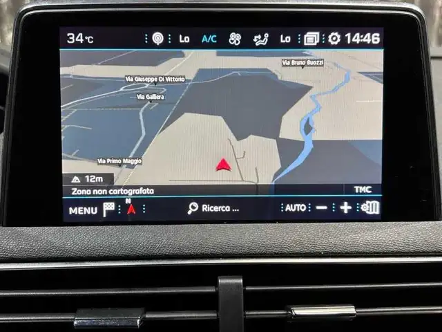 Peugeot 3008 view 18