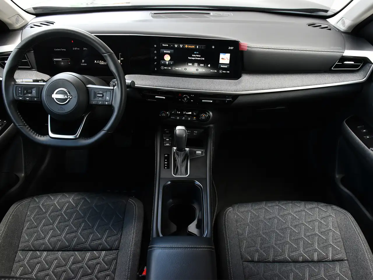 Nissan Kicks снимка Nissan Kicks