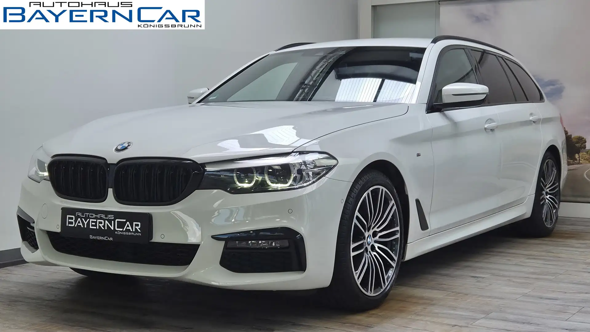 BMW 520 M Sport Touring AHK Kamera HeadUp H&K Blanc - 1