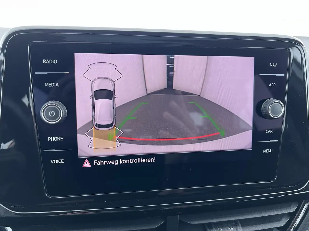Volkswagen T-Roc Style 1.5*NAVI*SHZ*RFK*uvm 13