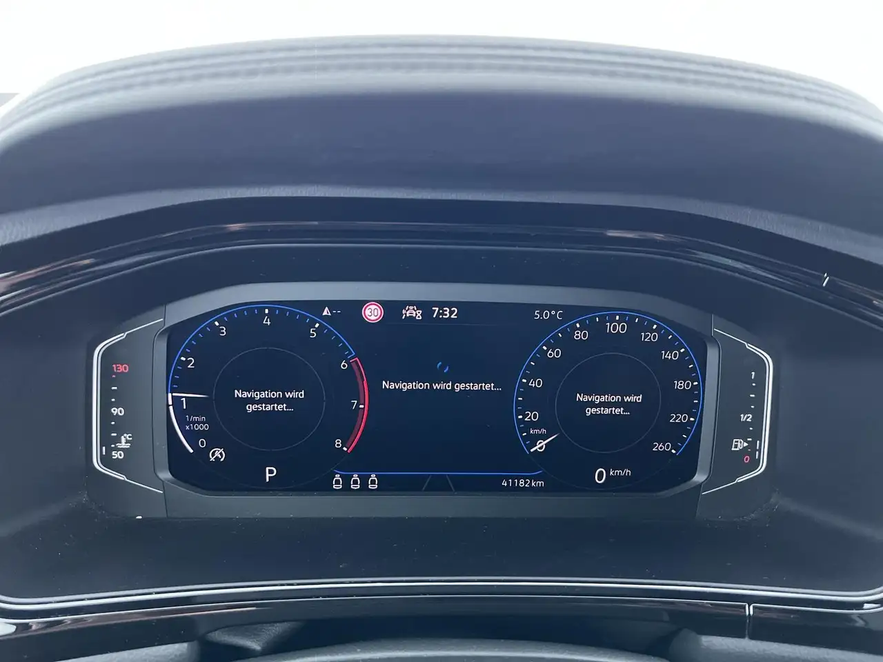 Volkswagen T-Roc Style 1.5*NAVI*SHZ*RFK*uvm 12