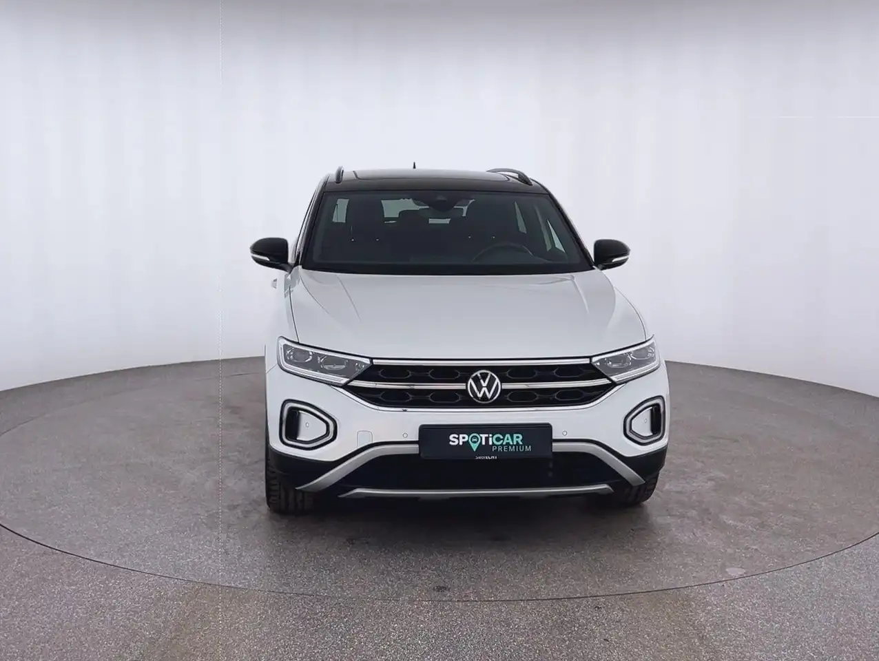 Volkswagen T-Roc Style 1.5*NAVI*SHZ*RFK*uvm 2