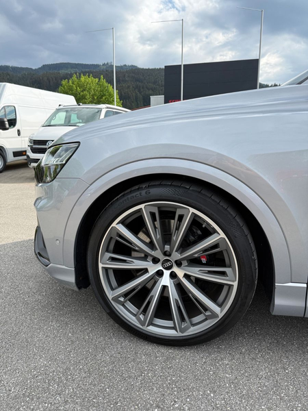Audi SQ8 4.0 TFSI quattro *BLP 152.700*STANDHEIZUNG* — photo 8