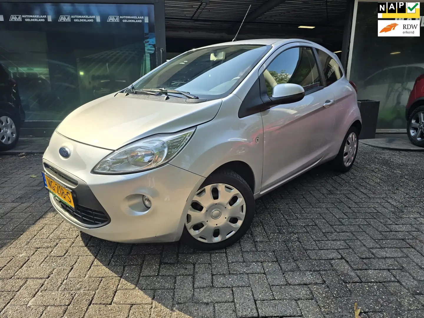 Ford Ka/Ka+ 1.2 Style start/stop | NIEUWE APK | AIRCO |12MND G Grijs - 1